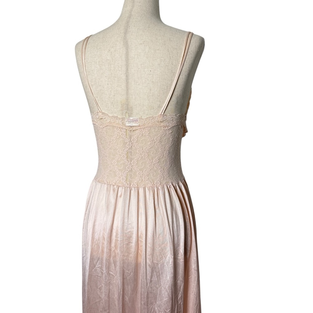 Frederick's of Hollywood Vintage Pale Pink Nylon Lace Nightgown Slip Dress - Picture 7 of 15